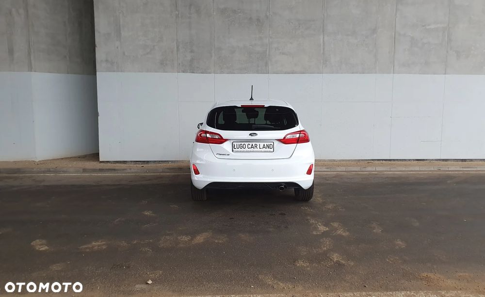 Ford Fiesta - 6