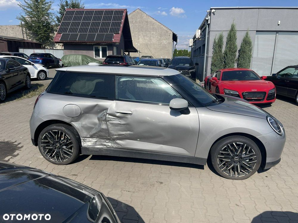 MINI Cooper E 40.7 Linia Essential - 4