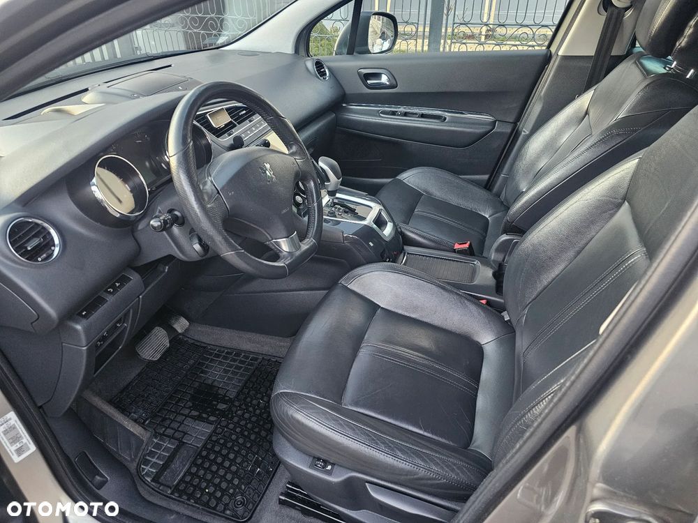 Peugeot 5008 - 4