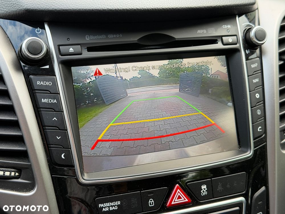 Hyundai i30 blue 1.4 Classic Navigation - 38