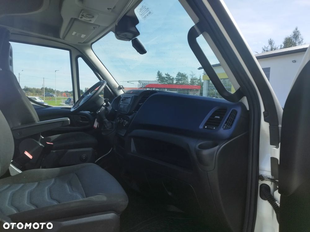 Iveco Daily - 33