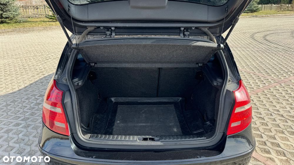 BMW Seria 1 118d DPF - 38