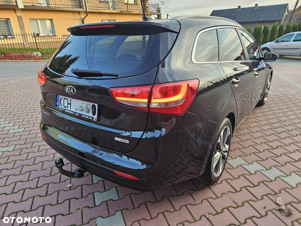 Kia Ceed 1.6 CRDi 136 DCT ISG GT Line - 9