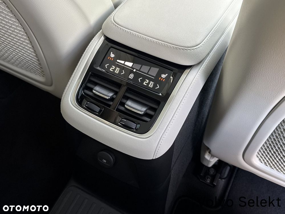 Volvo XC 90 - 15