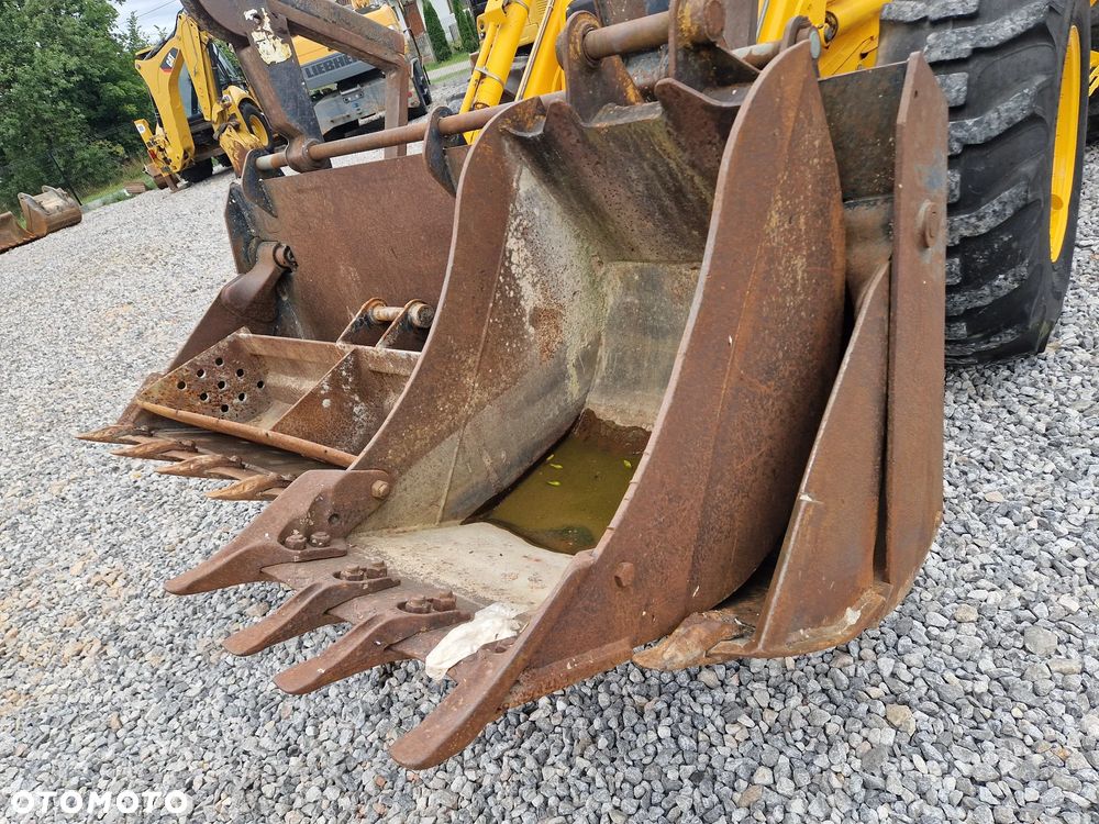 JCB 3cx - 4