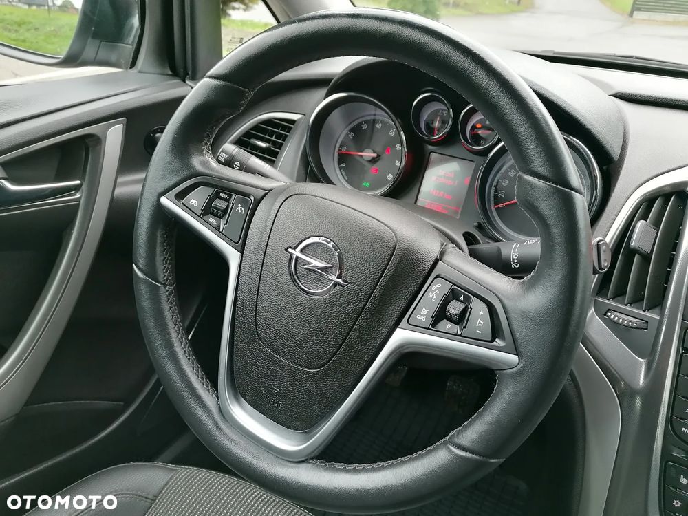 Opel Astra 1.4 Turbo Innovation - 18