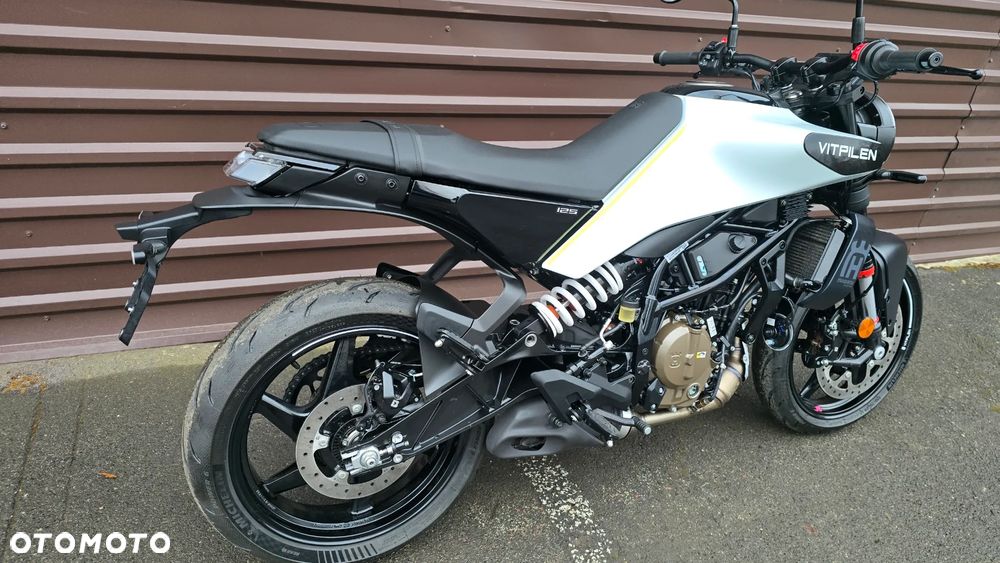 Husqvarna Vitpilen - 16