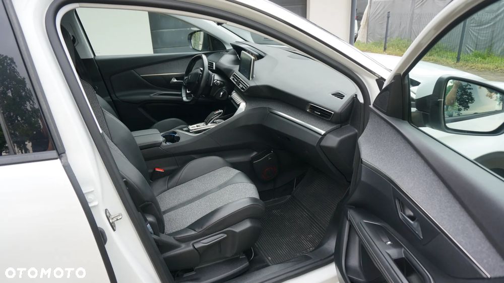 Peugeot 3008 BlueHDi 130 Stop & Start EAT8 Allure - 9