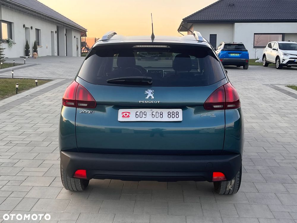 Peugeot 2008 PureTech 82 Allure - 5