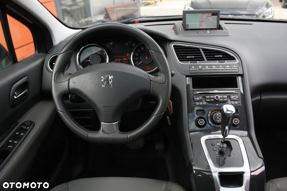 Peugeot 5008 155 THP Automatik Allure - 9