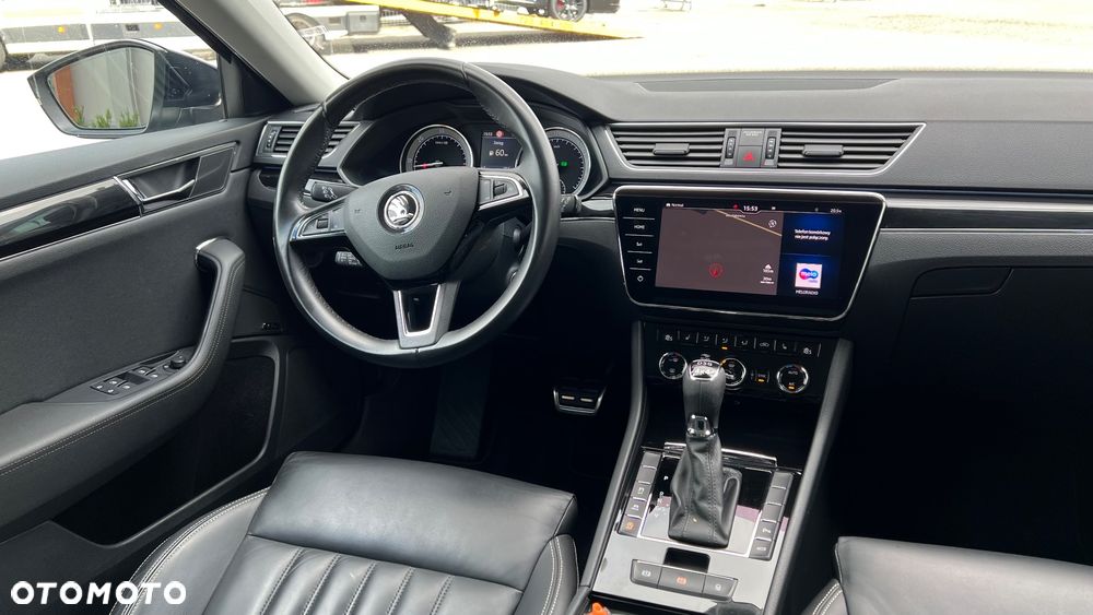 Skoda Superb 2.0 TDI SCR 4x4 L&K DSG - 9