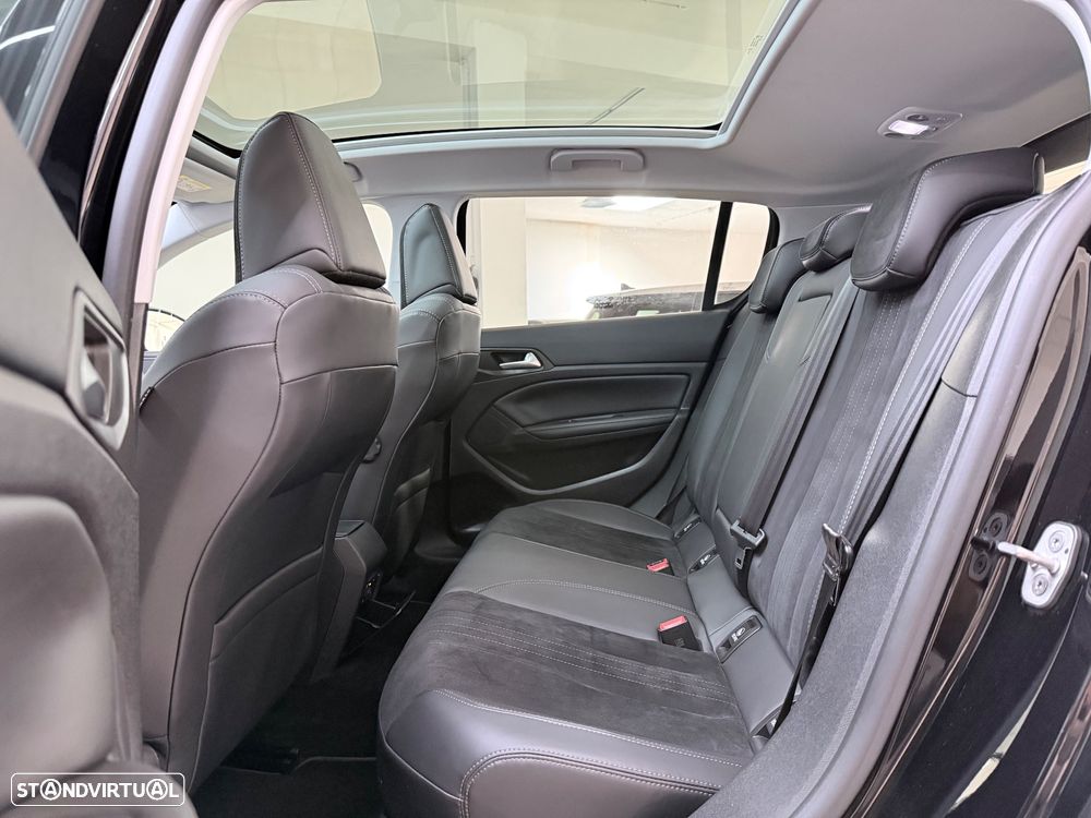 Peugeot 308 PureTech 130 GPF EAT8 Stop & Start Allure Pack - 26