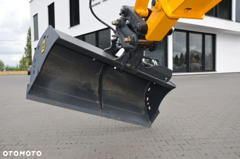 JCB WYNAJEM DŁUGOTERMINOWY 3CX AEC 2024r KLIMA, SZYBKOZŁĄCZE, 3 ŁYŻKI, UCHYLNA SKARPÓWKA - 7
