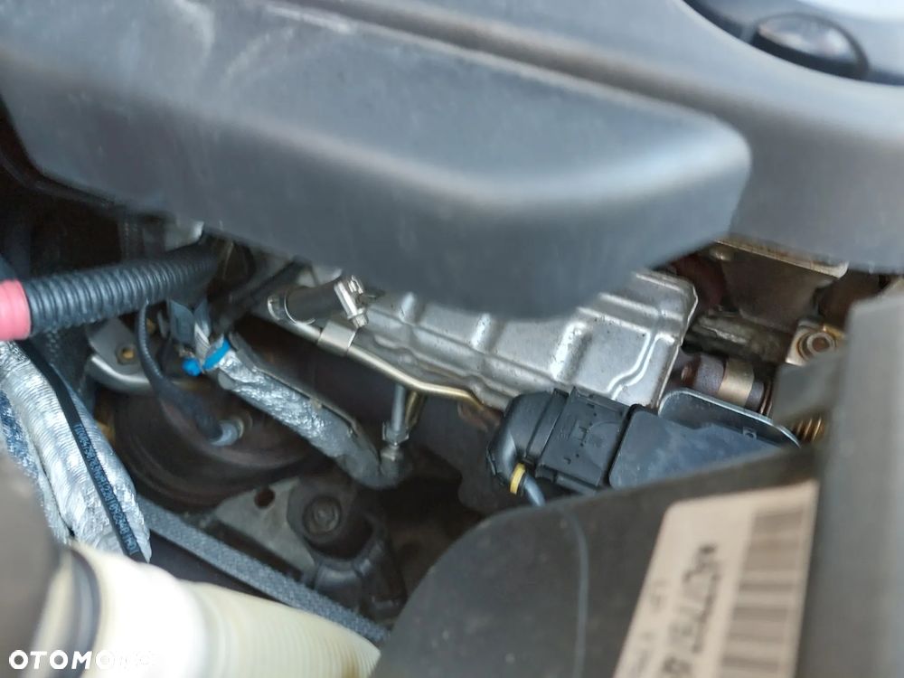 BMW Seria 3 320d - 24