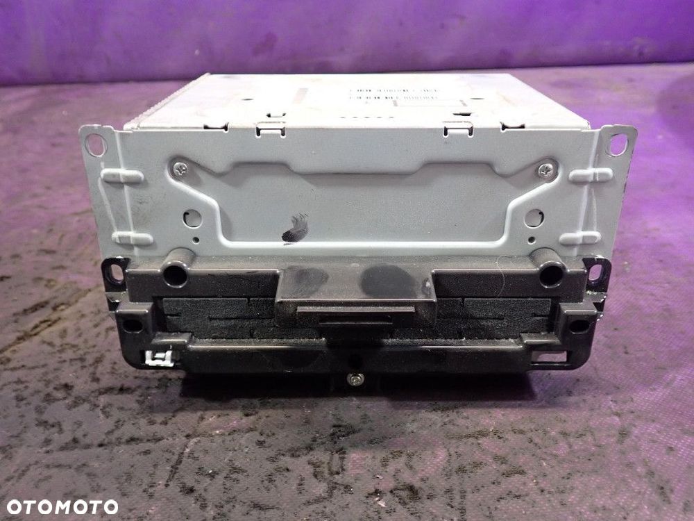 FIAT FREEMONT RADIO CD PANASONIC P68240132AA - 2