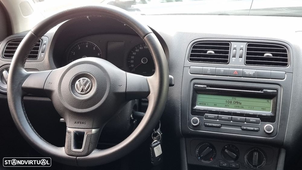 VW Polo 1.2 Confortline - 22