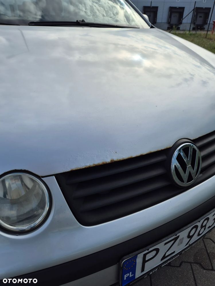 Volkswagen Polo 1.4 16V Comfortline - 10