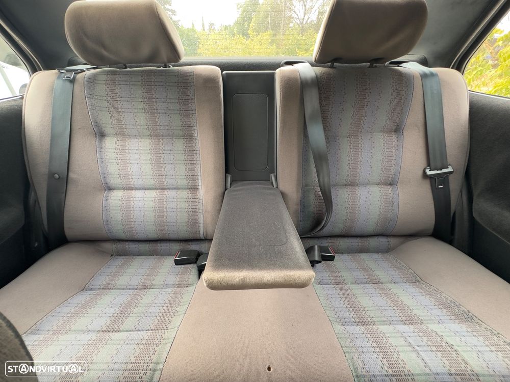 Peugeot 306 1.6 ST - 12