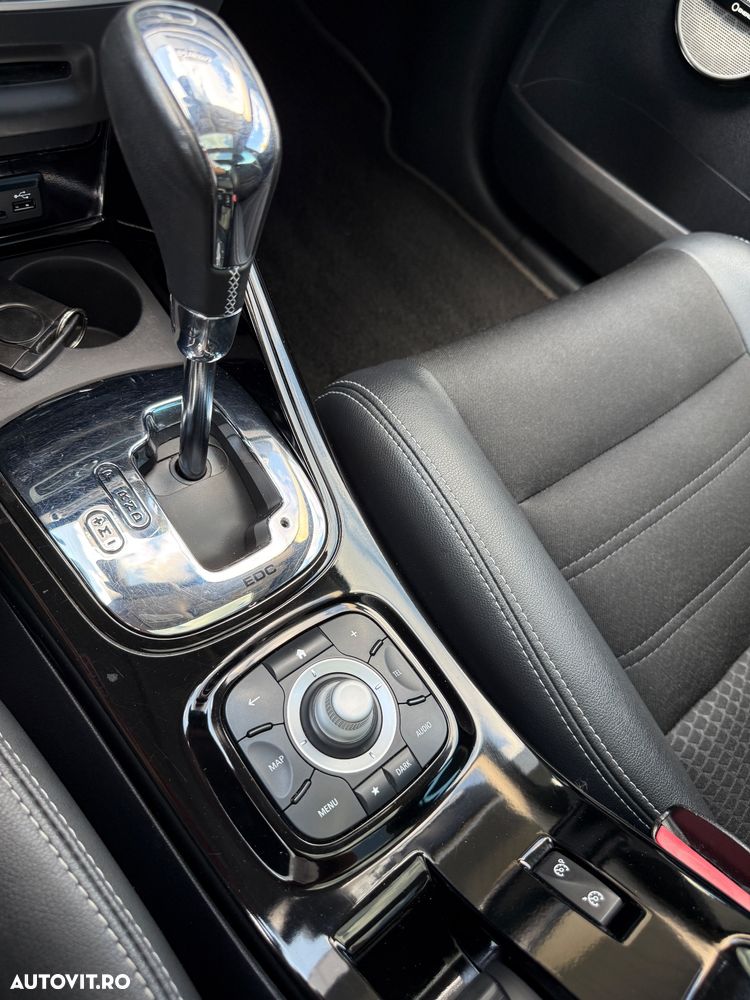 Renault Megane dCi 110 FAP EDC Bose Edition - 17
