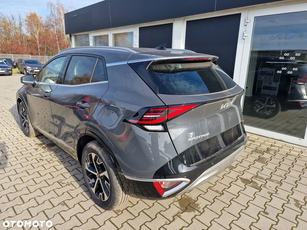 Kia Sportage 1.6 T-GDI Business Line 2WD DCT - 2