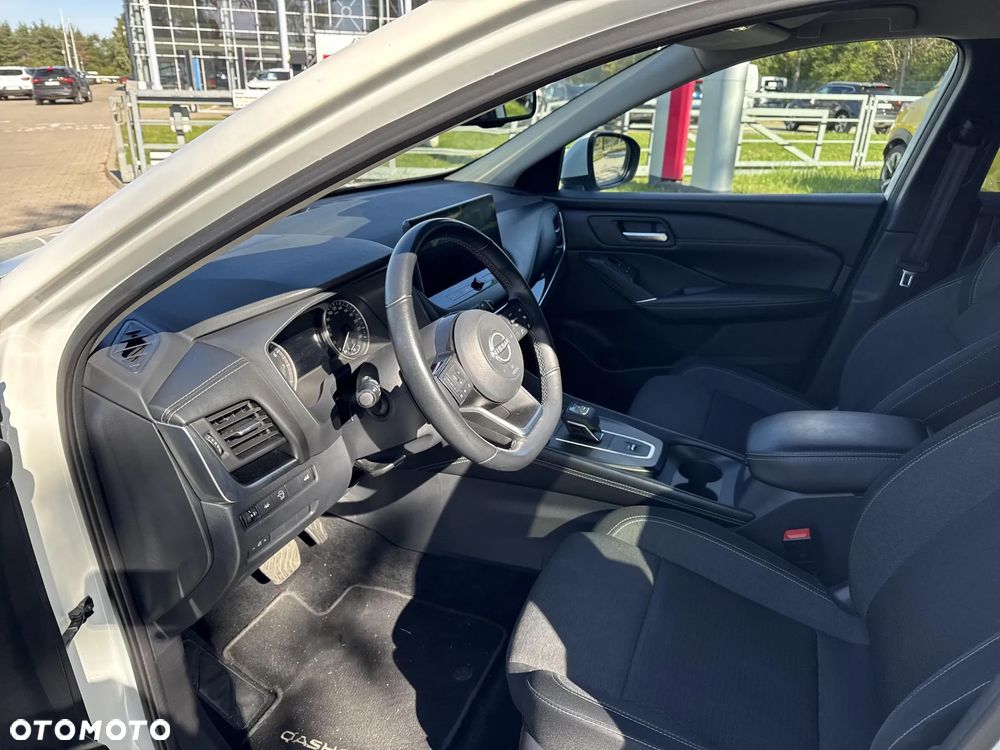 Nissan Qashqai 1.3 DIG-T N-Connecta DCT - 10