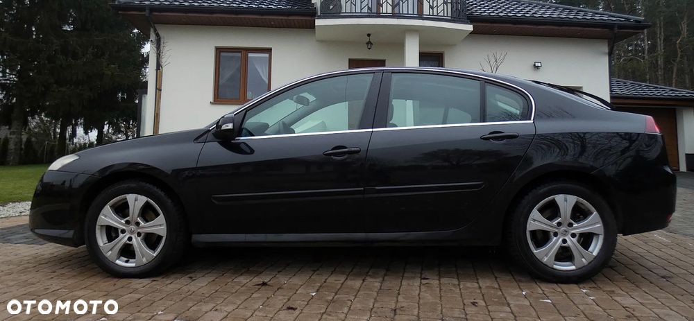 Renault Laguna 2.0 DCi Initiale - 25