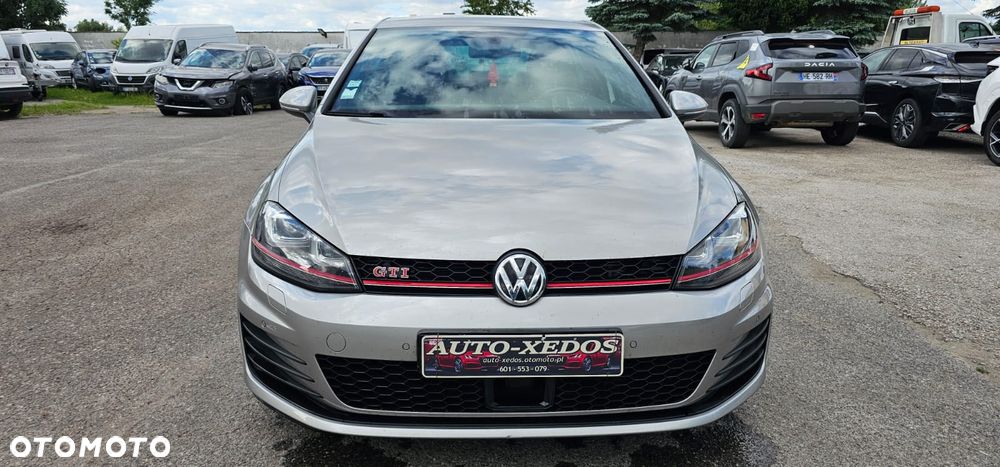 Volkswagen Golf GTI (BlueMotion Technology) DSG - 3