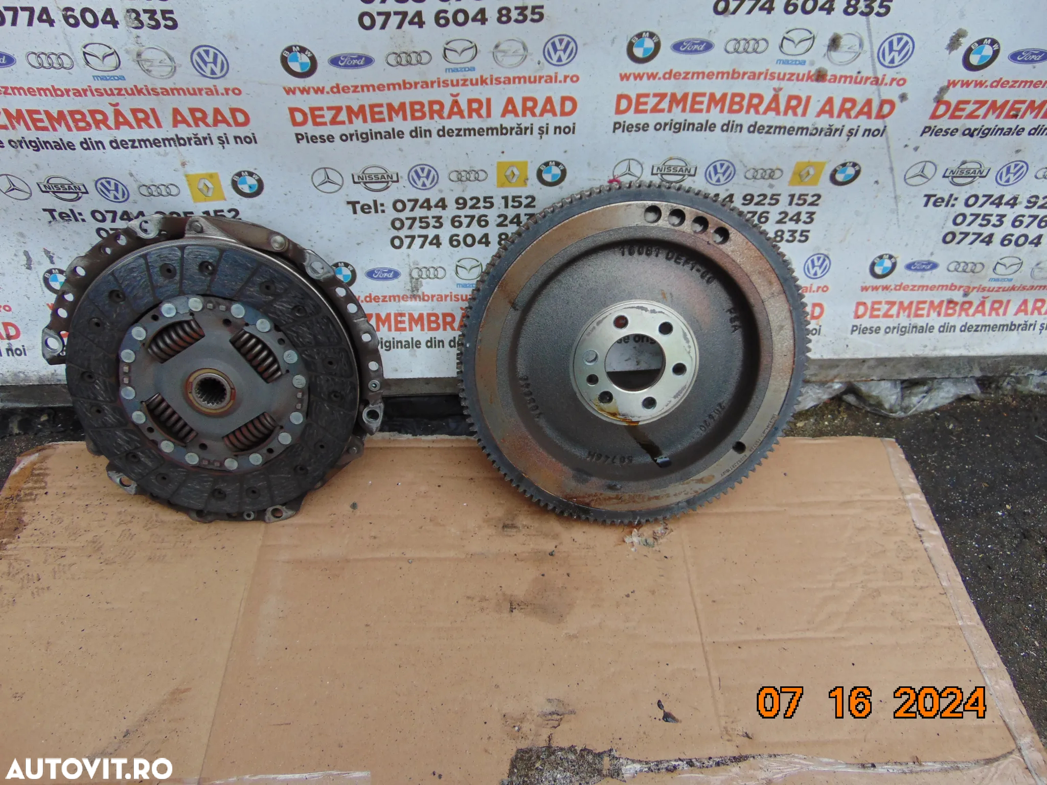 Volanta Peugeot 208 1.2 benzina placa presiune disc ambreiaj Opel astra f citroen c3 2008 3008 1.2 hm05 - 2