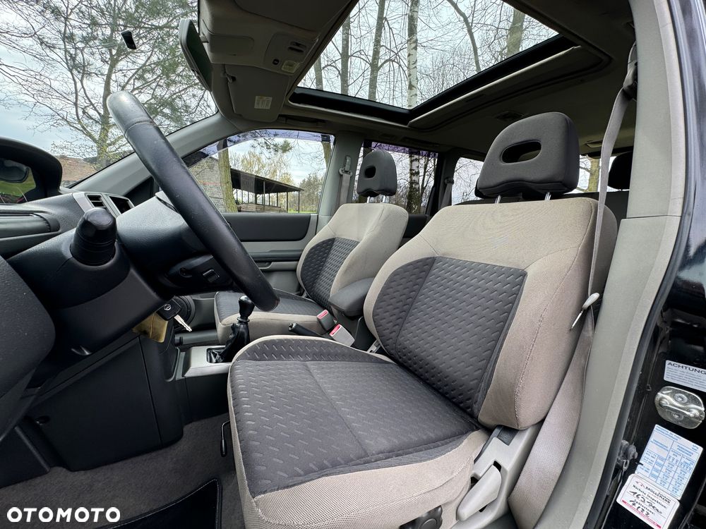 Nissan X-Trail 2.2 dCi 4x4 Elegance - 12