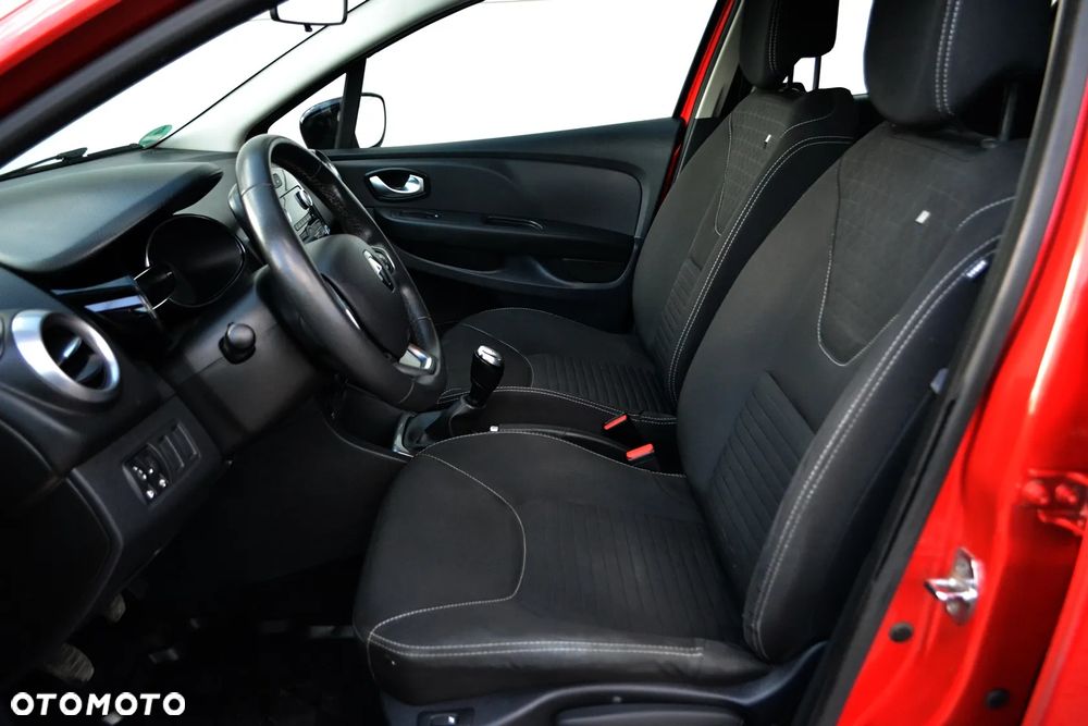 Renault Clio 1.2 16V 75 LIMITED - 9