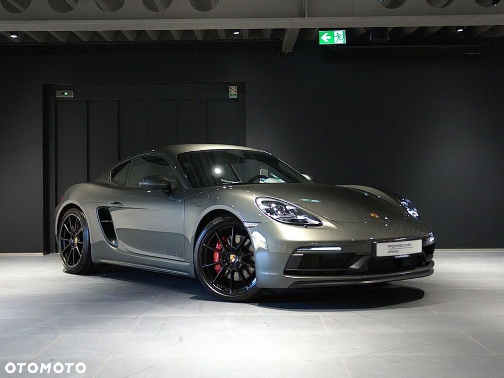 Porsche 718 Cayman - 7