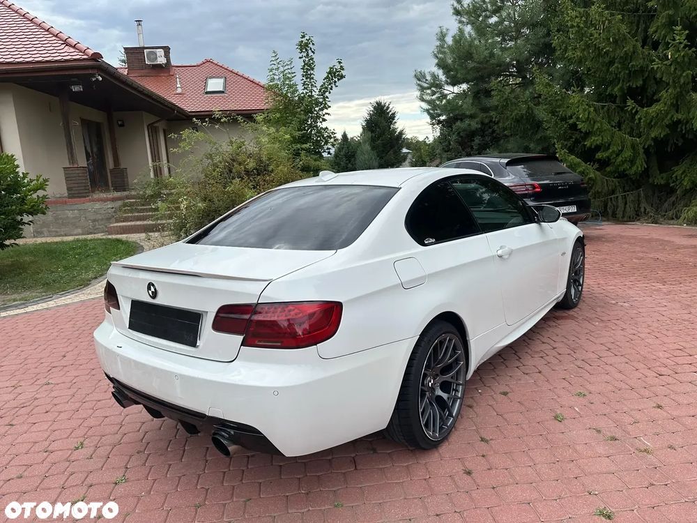 BMW Seria 3 330d Coupe - 19