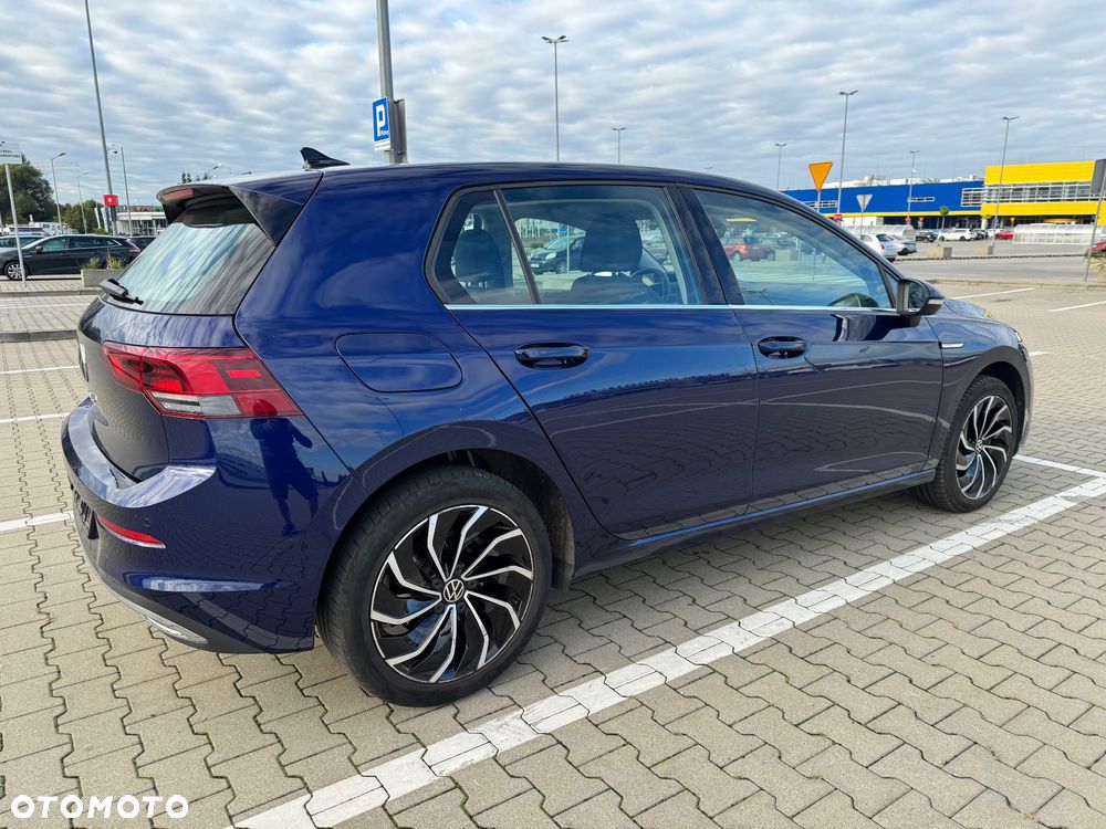 Volkswagen Golf VIII 1.5 TSI EVO Style - 4