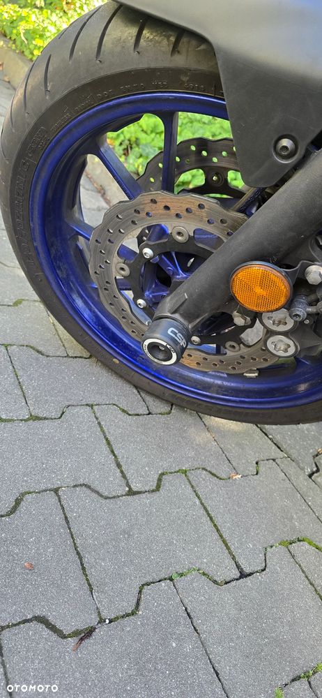 Yamaha MT - 7