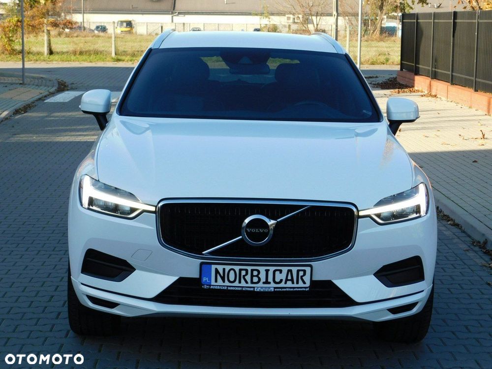 Volvo XC 60 D4 Momentum Pro - 2