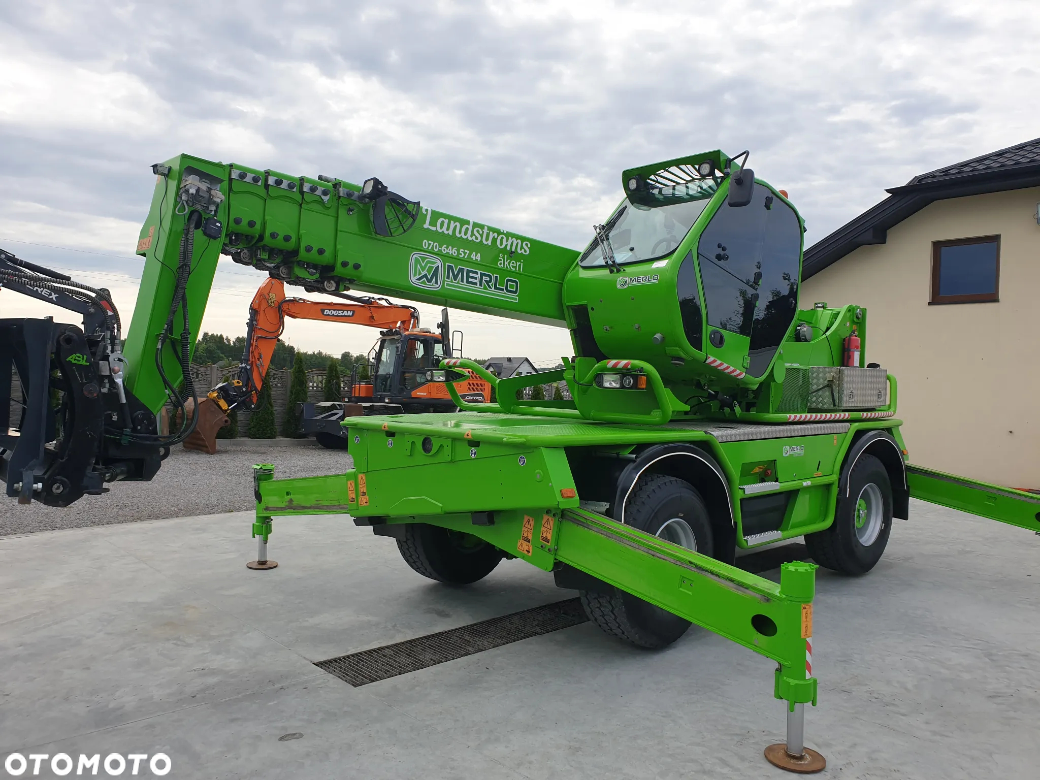 Merlo ROTO 40.30 MCSS KOSZ/PILOT/WIDŁY SPROWADZONA PIĘKNY STAN - 4