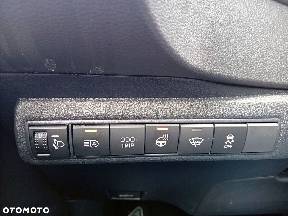 Toyota Corolla 1.8 Hybrid Comfort - 19