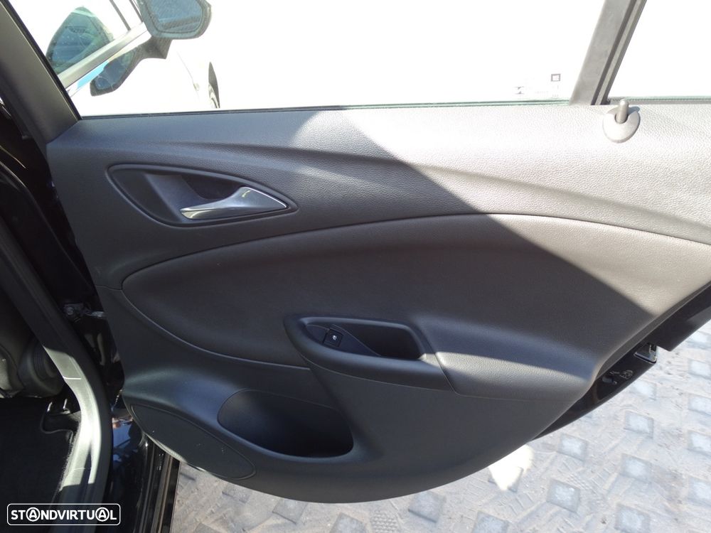 Opel Astra Sports Tourer 1.6 CDTI Innovation S/S - 30