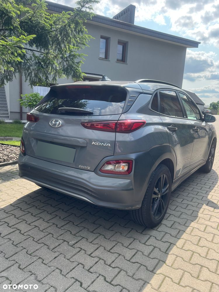 Hyundai Kona - 6