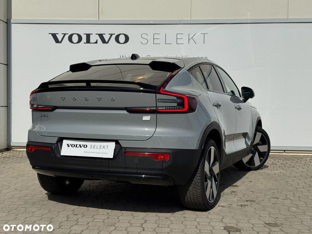 Volvo C40 Recharge 82 kWh Single M Extended Range RWD Ultimate - 9