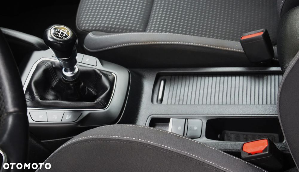 Ford Focus - 16
