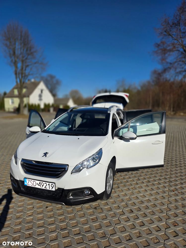 Peugeot 2008 PureTech 82 Style - 21