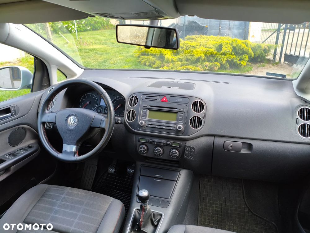 Volkswagen Golf 1.6 Trendline - 17