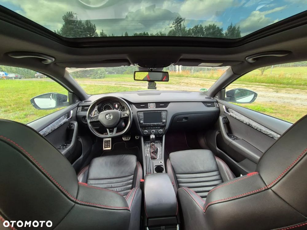 Skoda Octavia 2.0 TDI RS Challenge DSG - 6