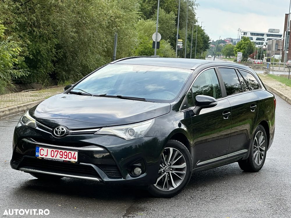 Toyota Avensis Touring Sports 1.6 D-4D Executive - 15