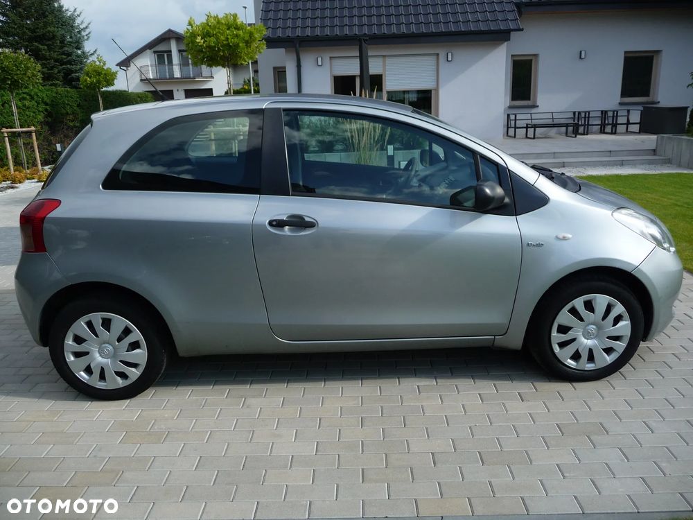 Toyota Yaris - 6