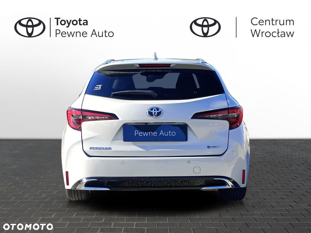 Toyota Corolla - 4