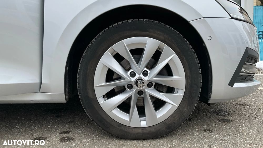 Skoda Octavia 2.0 TDI DSG Style - 9