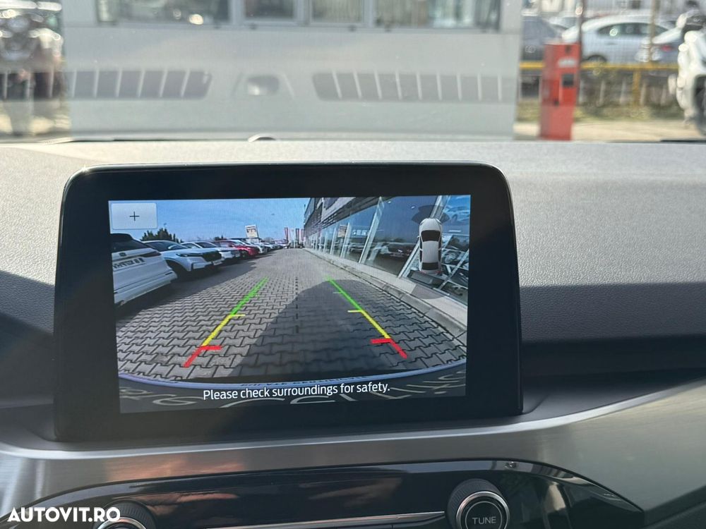 Ford Kuga 2.5 Duratec FHEV AWD Titanium - 26