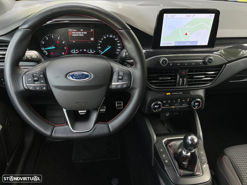 Ford Focus SW 1.0 EcoBoost MHEV ST-Line - 12